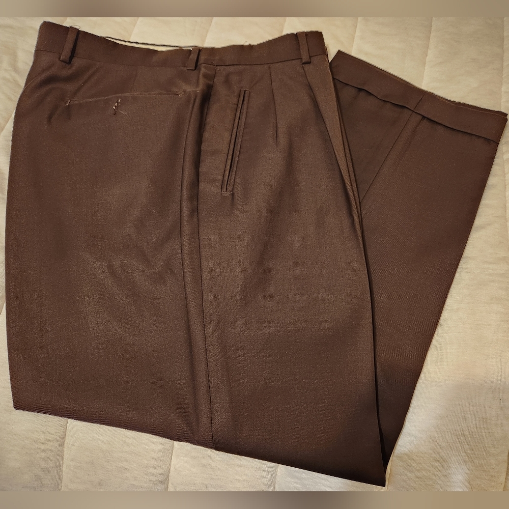 Rossetti Italy 35x28 Brown Pleated Dress Pants